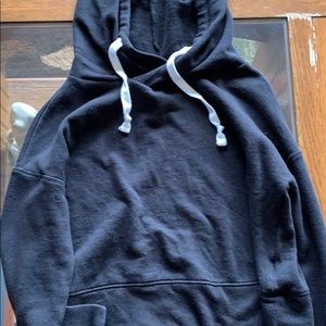 so crop hoodie